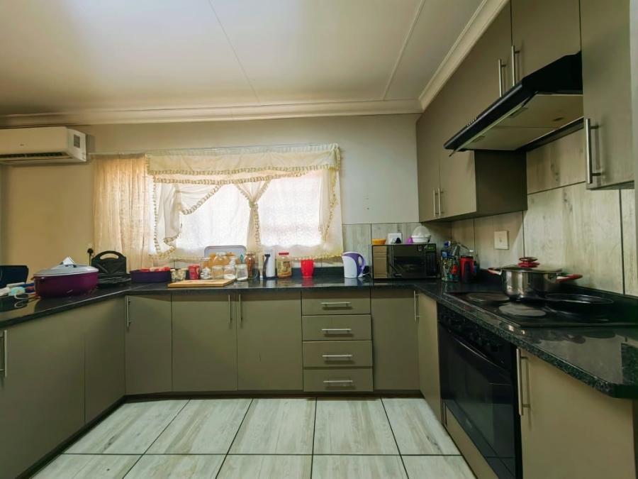3 Bedroom Property for Sale in Baillie Park North West